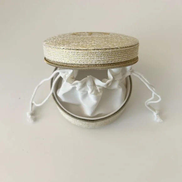 🌟SOLD🌟DIOR Beauty Jewelry Cosmetic Pouch Case - Picture 12 of 15